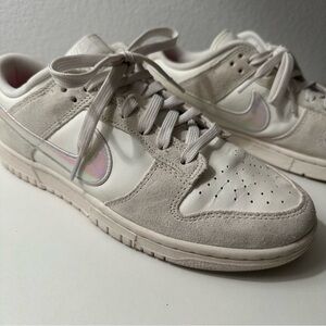 Nike Dunk Low sneakers